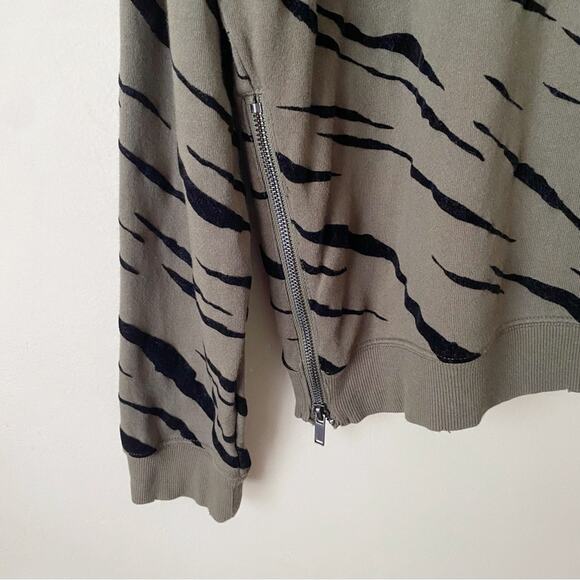 Rails | Marlo Olive Flocked Tiger Sweatshirt Top Side Zipper Green Black XXL - Picture 5 of 7